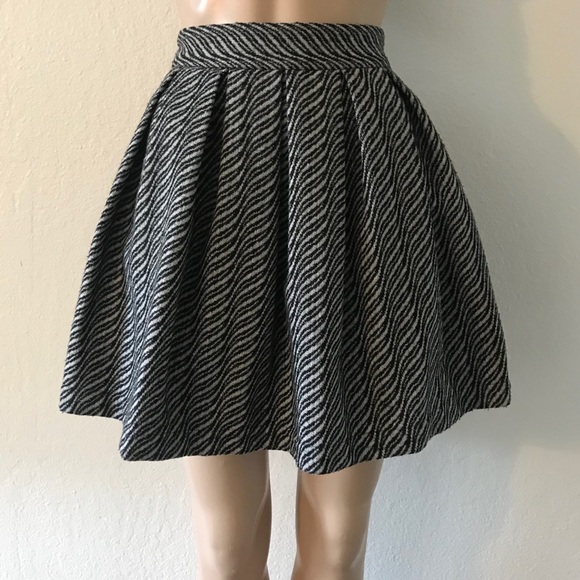 Wool skirt Storm and Marie - Picture 1 of 8